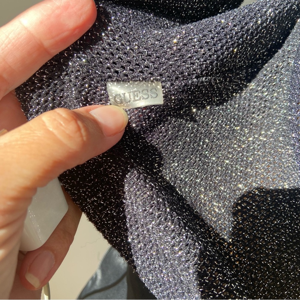 Guess Open Front Metallic Top size medium - Picture 7 of 7